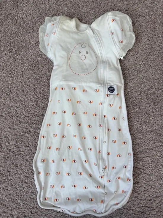 Nested Bean - Picture 1 of 4